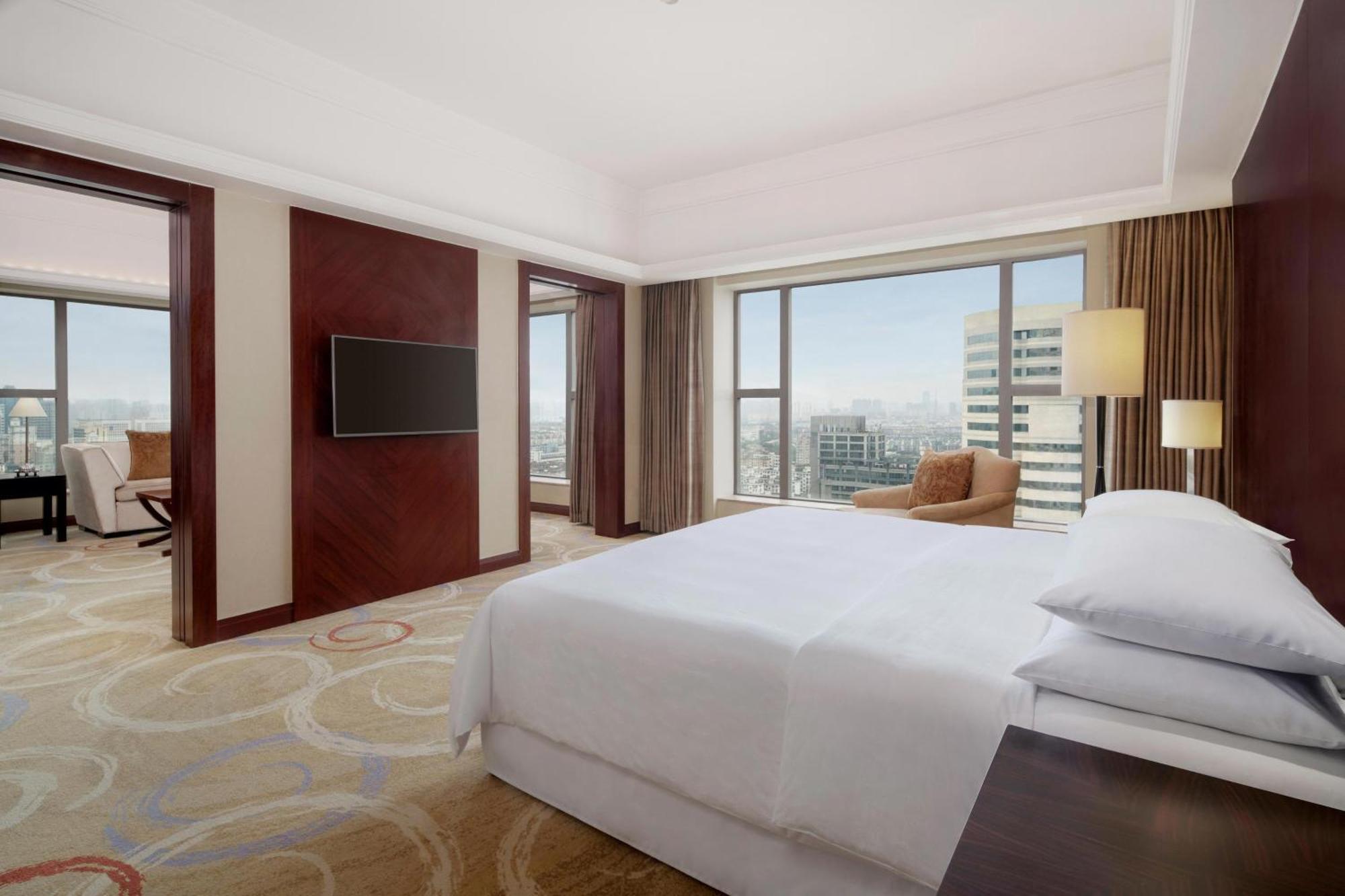 Sheraton Ningbo Hotel - Tianyi Square Exteriör bild