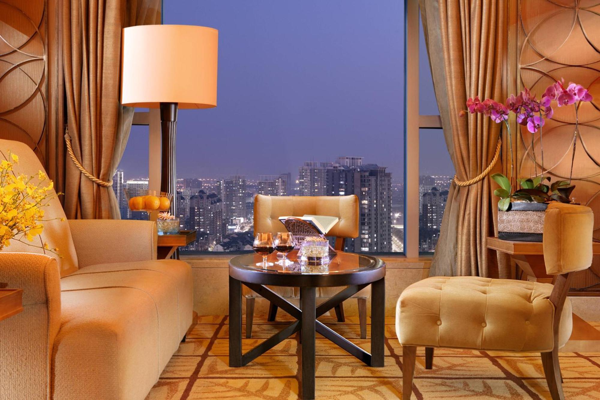 Sheraton Ningbo Hotel - Tianyi Square Exteriör bild